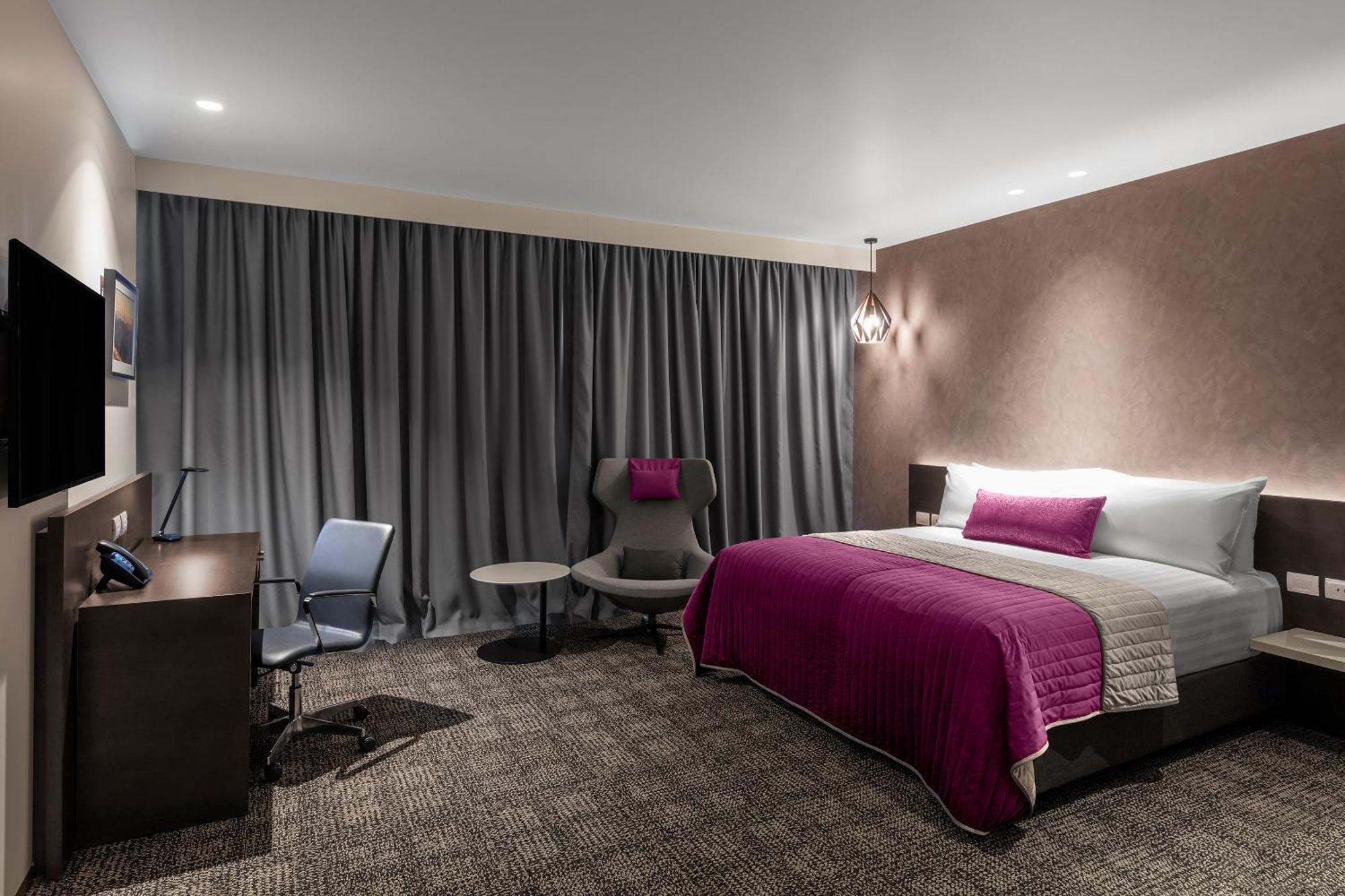 Sage Melbourne Ringwood Hotel Exterior photo